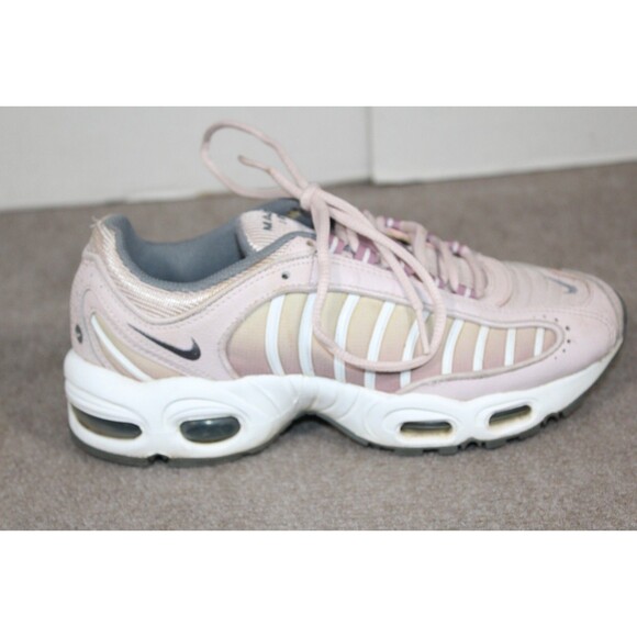 NIKE Women Max Tailwind IV Barely Rose Grey Size CK2600-600 Size 8 - Picture 14 of 16